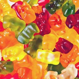 Bolehkah Orang Dewasa Minum Vitamin untuk Anak-anak?