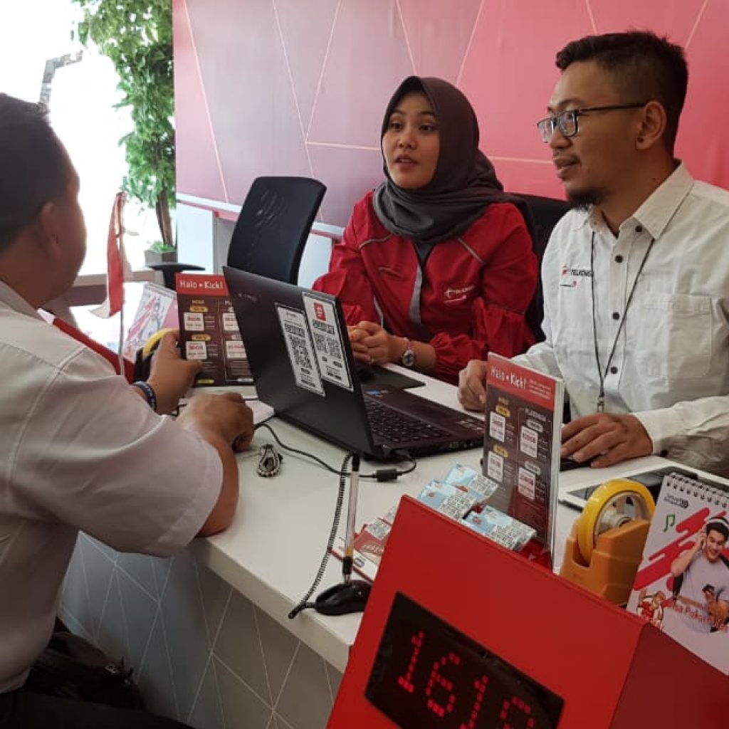 Hari Pelanggan Nasional, Telkomsel Hadir Layani Pelanggan di GraPARI 