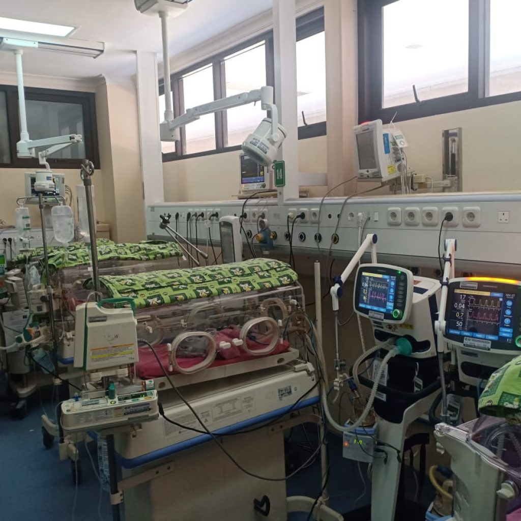 Paru-Paru Tak Mengembang, Dua Dari Bayi Kembar 4 di Palembang Meninggal