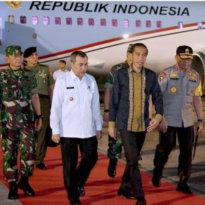 Bahas Karthula, Presiden Jokowi Gelar Rapat Khusus di Pekanbaru Malam ini