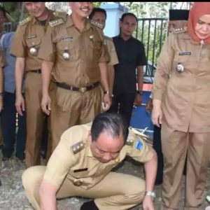 Bupati Lahat Letakan Batu Pertama Bangun Muhsollah di Kecamatan Merapi