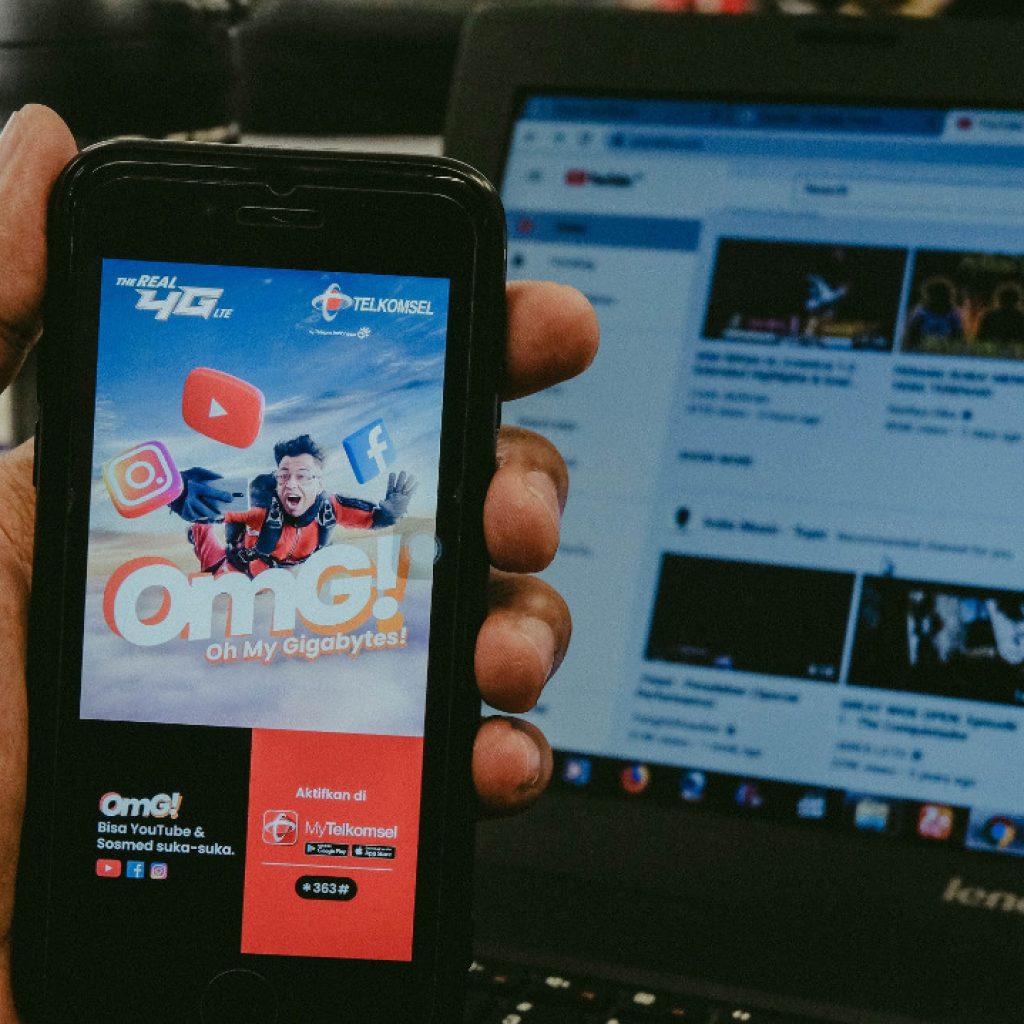 Anda Suka Akses YouTube dan Sosial Media, KiniTelkomsel Hadirkan Paket OMG!