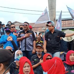 Merasa di Bohongi, Ojol dan Taksol Geruduk Kantor PT. Gojek Indonesia di Palembang