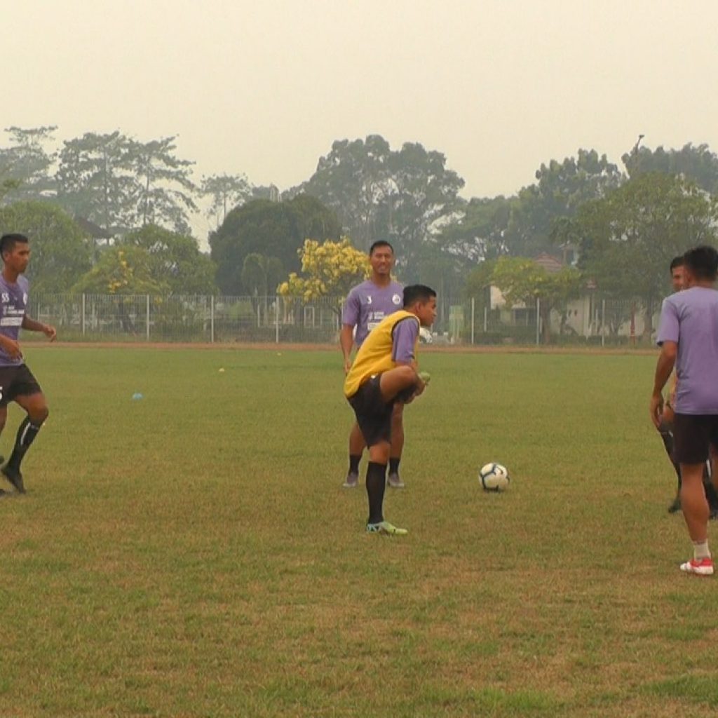 Kabut Asap, Kas Hartadi : Kondisi Ini Ganggu Latihan Pemain Sriwijaya FC