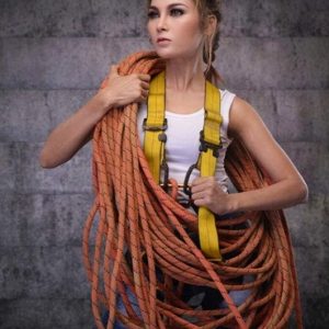 De Syorez Model Surabaya Bakal Goyang RendeZvous Palembang