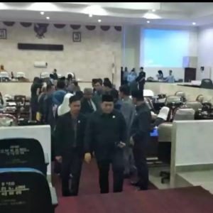 Ricuh Paripurna Perdana DPRD Lahat Berakhir Di Kantor Polisi