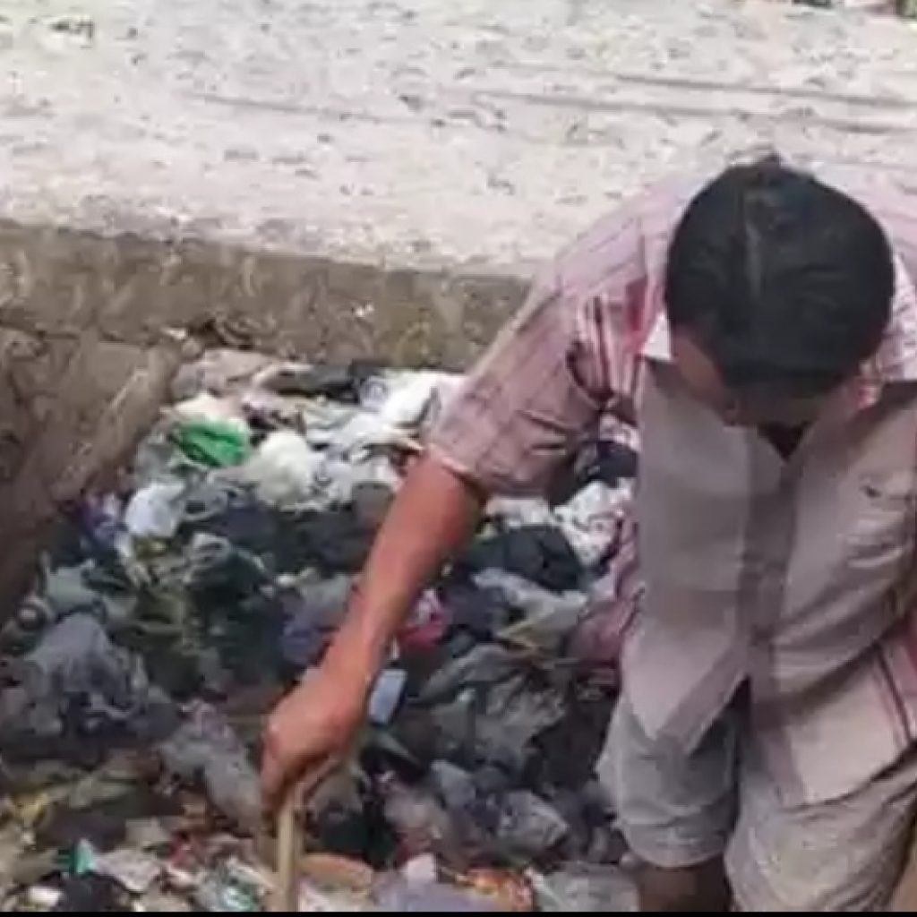 Masyarakat di Talang Jawa Lahat, Resah  Tumpukan Sampah Timbulkan Bau Tak Sedap