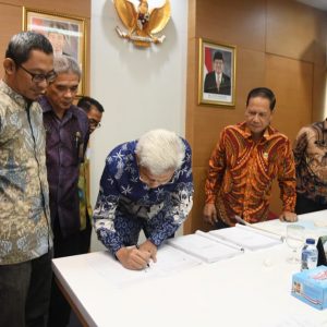 Wagub Mawardi Yahya Ingatkan Pelabuhan TAA Tetap Prioritas