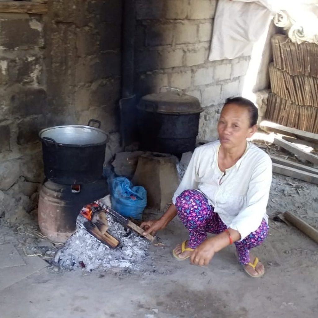 Kegembiraan Mbah Nanto, Rumahnya Nyaris Selesai Direhab