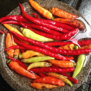 Beberapa Cara Cepat Memadamkan Kepedasan Setelah Makan Cabe