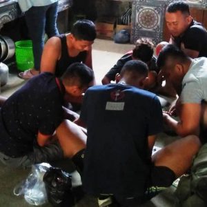 Salam Perpisahan, Adakan Makan Bersama