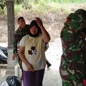 Hujan Air Mata Saat Perpisahan Dengan TNI Satgas TMMD