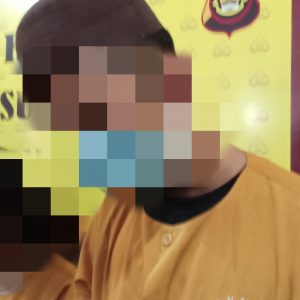 Pria ini Suruh Pacarnya Gondol Emas Majikannya