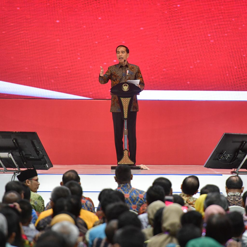 Masih Defisit, Presiden Jokowi: Kebangetan, Gunakan Uang Pemerintah Untuk Impor