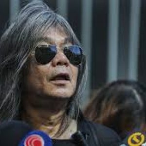 Leung Kwok – hung,Menang Gugatan Dan Kritik Carrie Lam