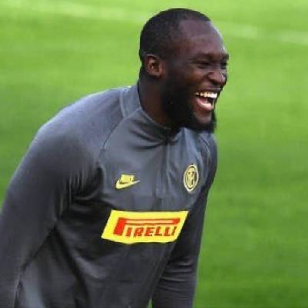 Romelu Lukaku Menonton Liga Champions di TV,Kata Wanda Icardi