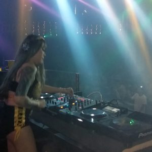 Meriahkan Malam Tahun Baru, CacaChen Goyang TheVenus Palembang