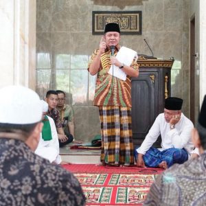 Herman Deru Tepati Janji Politik, 1000 Ustad dan Ustadzah Diberi Honor 