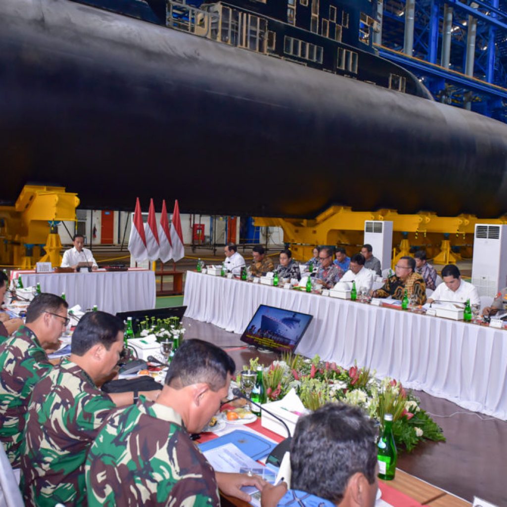 Presiden Pastikan Pengembangan Alutsista Perkuat Industri Pertahanan
