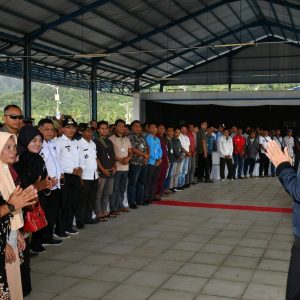 Temui Ratusan Nelayan, Presiden Jokowi Pastikan SKPT Natuna Bermanfaat