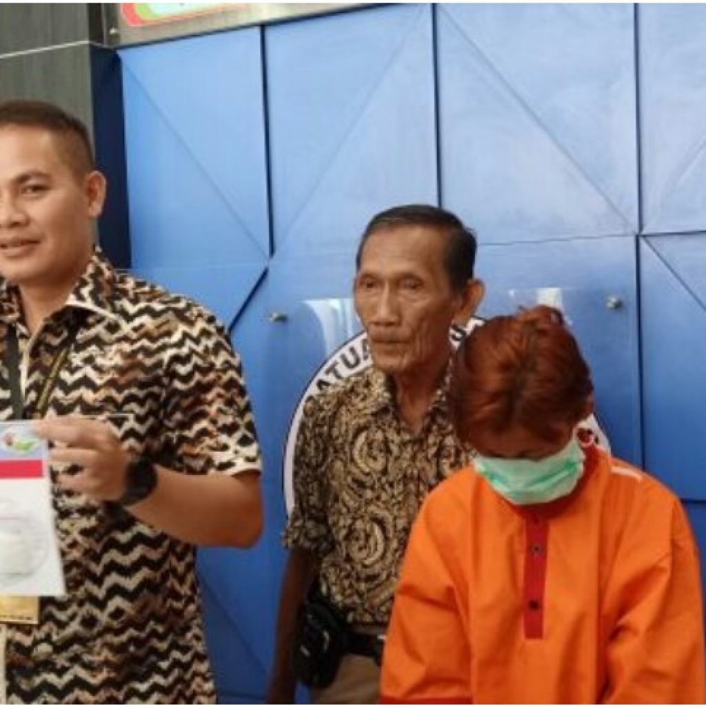 Mengelabui Petugas, Wanita Ini Sembunyikan Sabu dan Pil Ekstasi di Dalam Bra