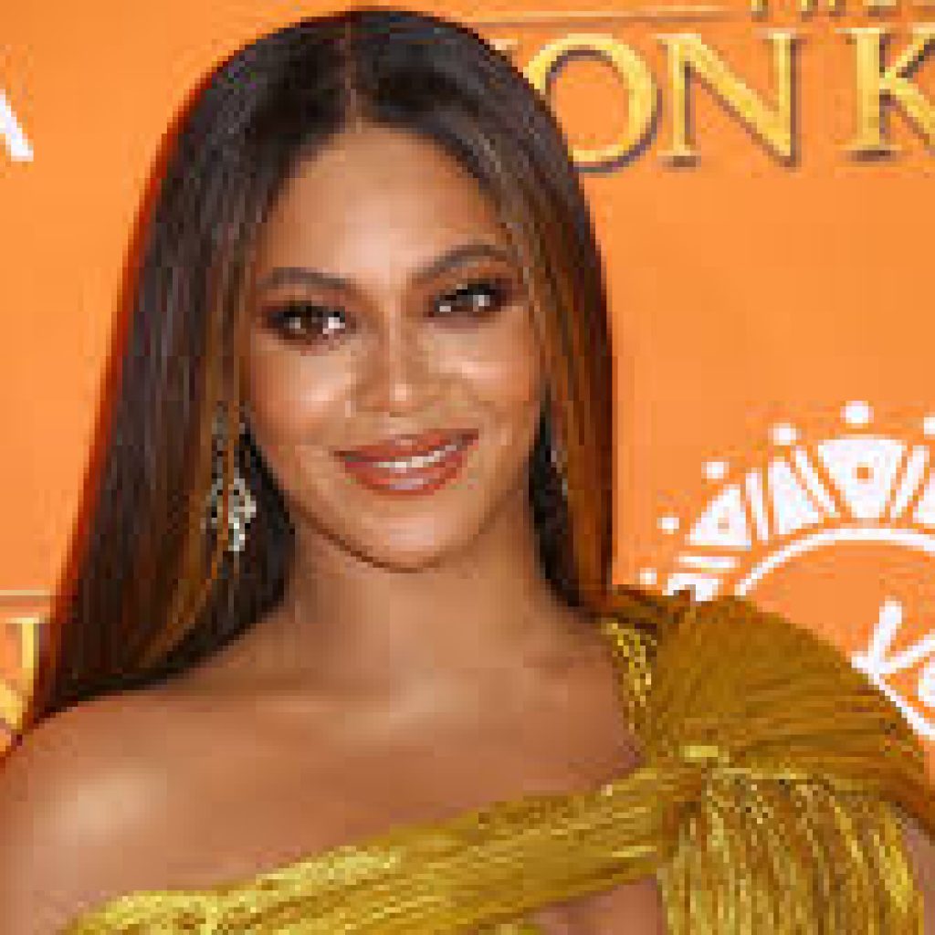 Beyonce Gaet CL Eks 2NE1,Rilis Sepatu Adidas