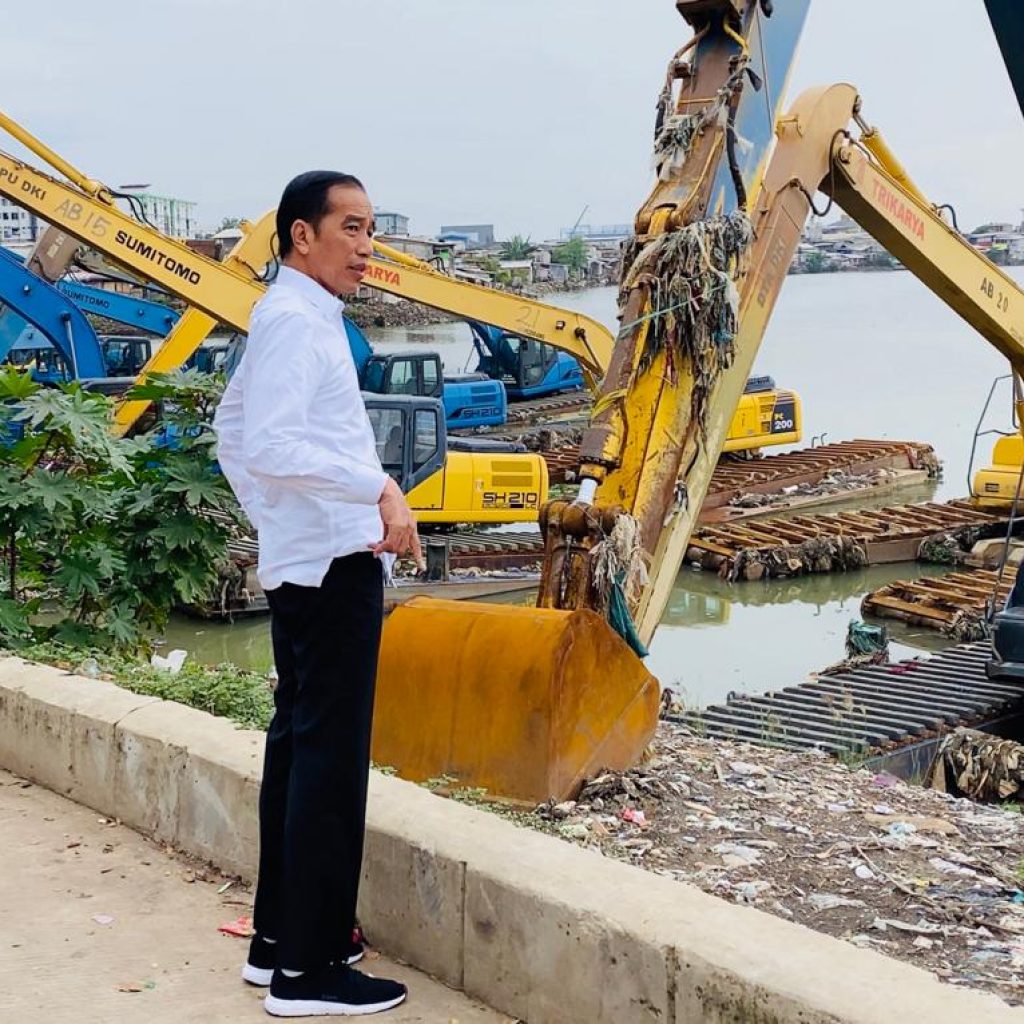 Presiden Jokowi Mendadak Tinjau Waduk Pluit