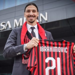 Kedatangan Ibrahimovic Tegaskan AC Milan Sedang Putus Asa?