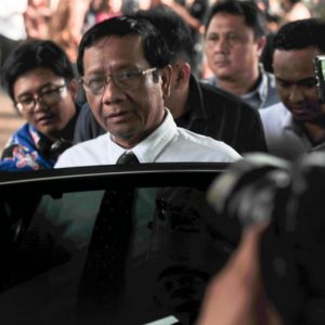 Beri Rasa Aman, Menko Polhukam: Pemerintah Tak  Berencana Pulangkan Teroris Lintas Batas