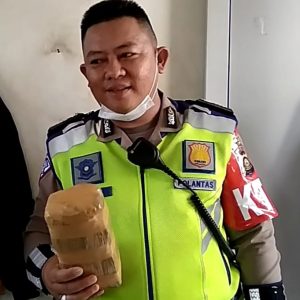 Terjaring Razia di Sudirman, Pengedara Motor di Palembang Tinggalkan Ganja 12 Kg