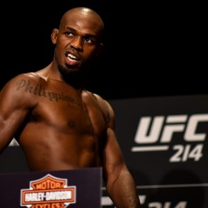 Karena Mabuk Dan Kepemilikan Senjata Ilegal Bintang UFC Jon Jones Ditangkap Polisi