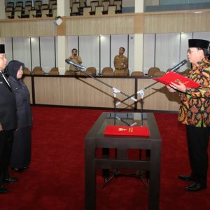 Sekda Lantik 29 Pejabat Fungsional di Lingkungan Pemprov Sumsel