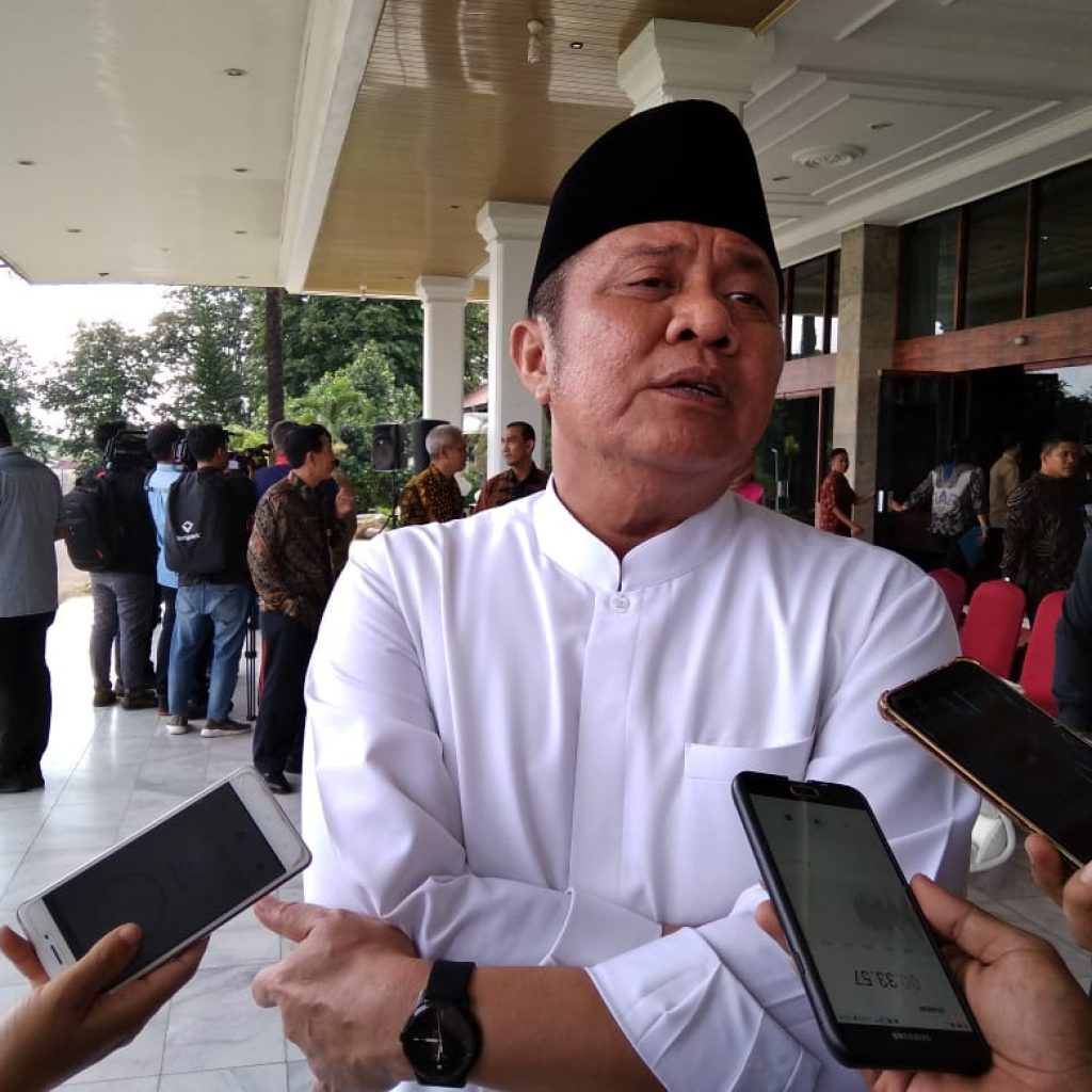 Herman Deru : Jelang UN SMA Sederajat Tetap Masuk Sekolah