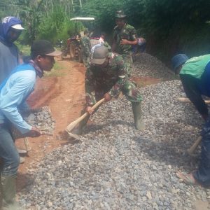 Gugah Semangat Gotong Royong Warga Melalui Pra TMMD