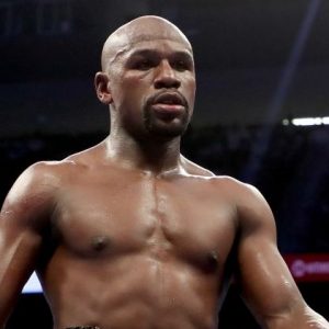 Mayweather Tak Lawan Khabib dan Pacquiao Karna Masih Berduka