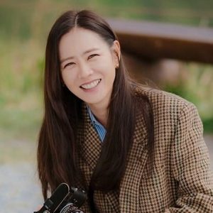Son Ye Jin Sumbang Rp 1,1 M Setelah Kampungnya Terkena Corona