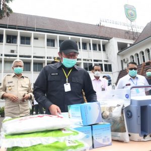 Gubernur Sumsel Pastikan Bantuan APD Tersalur Transparan dan Tepat Sasaran 