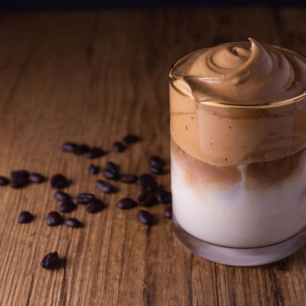 Manfaat Kesehatan dari Segelas Dalgona Coffee