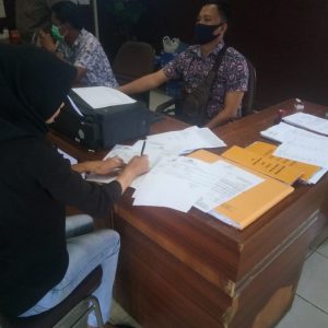 Tak Suruh Suami Main ke Rumah Istri Muda, Istri Tua Alami KDRT