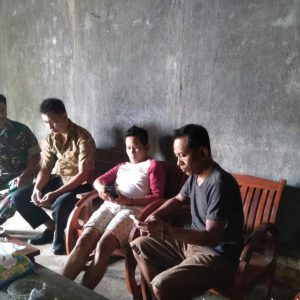 Keakraban Dengan Warga Bincang Ringan Kepada Remaja Desa Kedungsari