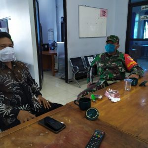 Kasdim Kudus Sambangi Kades Kedungsari Berkaitan Pembangunan Di Wilayah