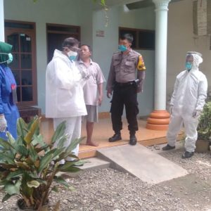 Dampingi Puskesmas Cek Orang Dalam Pengawasan (ODP)