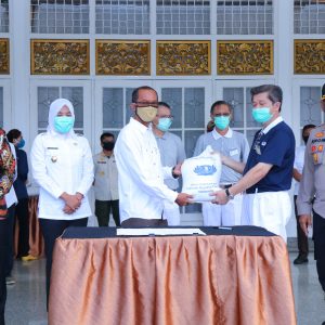 Pemkot Salurkan Bantuan Sembako di Setiap Kecamatan di Palembang