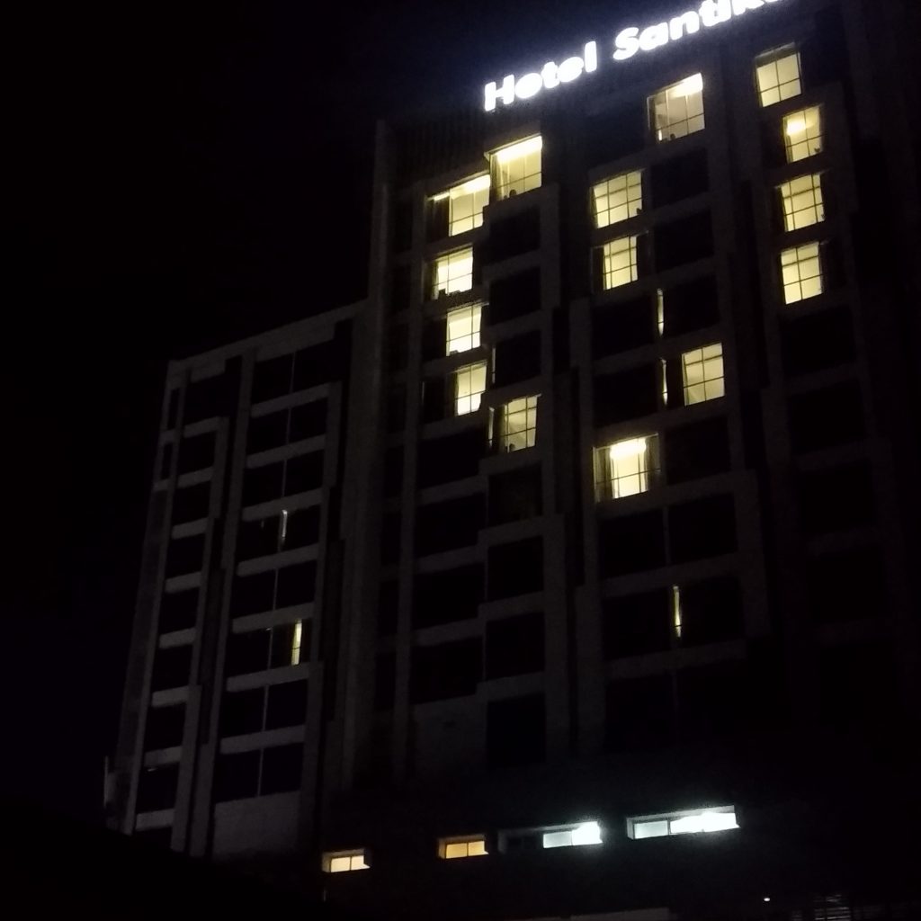 Dukung Para Pejuang Covid-19, Hotel Santika Radial Palembang Berikan Sinyal Tanda Cinta