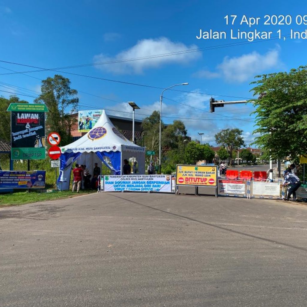 Pengalihan Arus Lalu Lintas Di Muba Cegah Penyebaran Covid-19