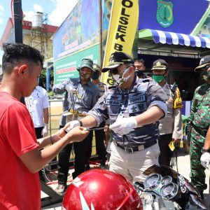 Warga Di Himbau Jujur Saat Periksa Kesehatan Ke Petugas Medis