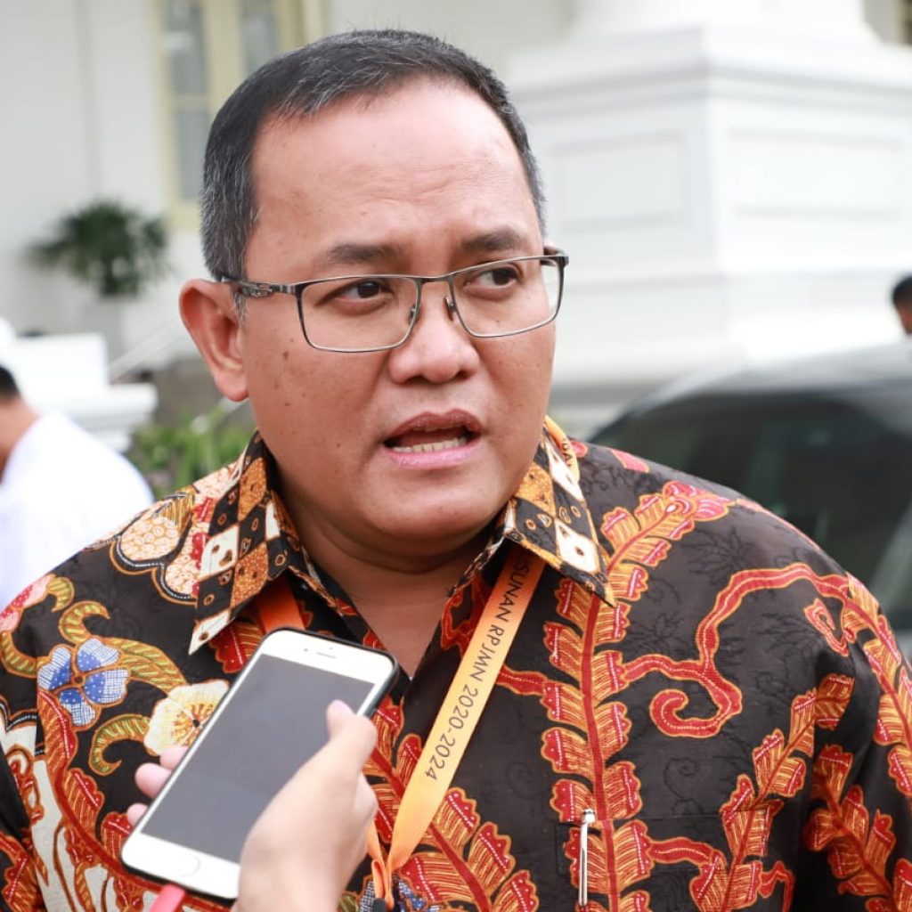 Warga Dianjurkan Gunakan Masker Berbahan Kain