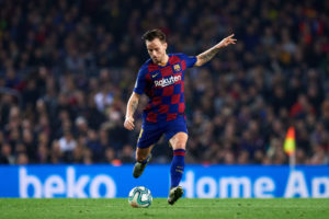Ivan Rakitic Ogah Pergi dari Barcelona,Karena Quique Setien