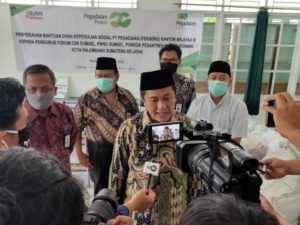 Sebanyak 220 Sembako Disalurkan PT Pegadaian Bersama PWNU Sumsel