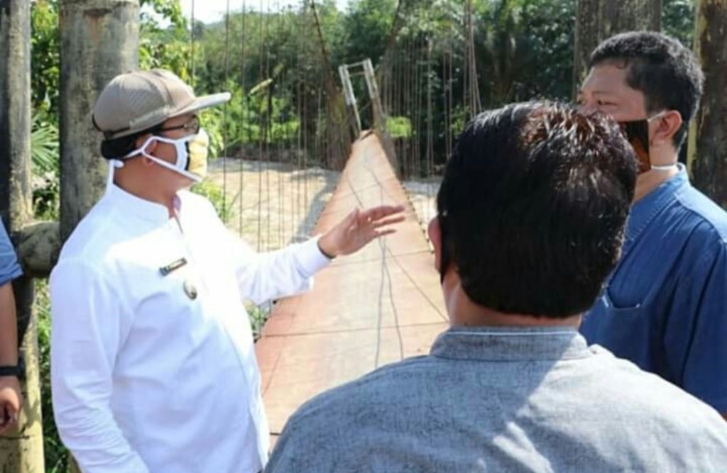 Pemkab Muara Enim Segera Bangun Kembali Jembatan Gantung di Desa Pandaenim